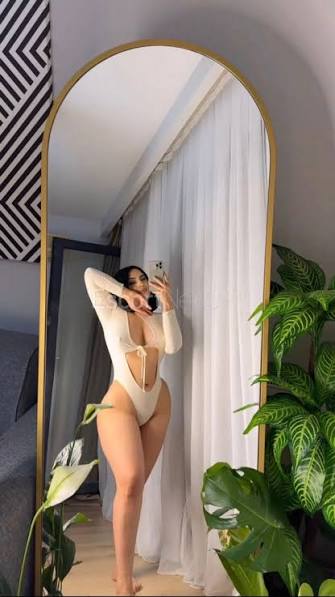 Kadıköy Escort Hande